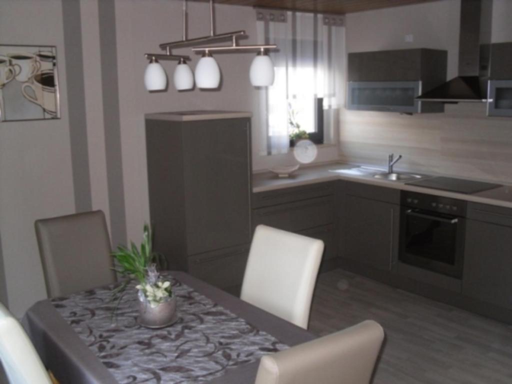 Ferienwohnungen Und Gaestezimmer Herrmann Steinbach am Wald Room photo